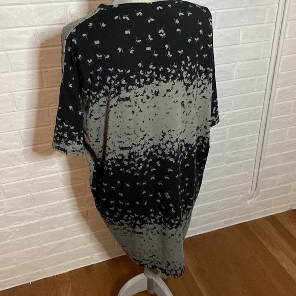 Lularoe Irma size XS NWT - Picture 5 of 5